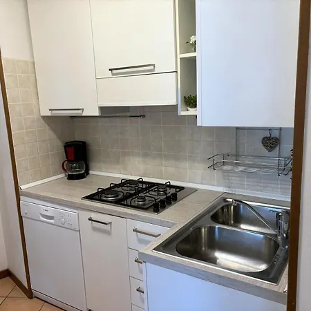 Last Minute Apartment
