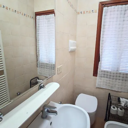 아파트 Last Minute